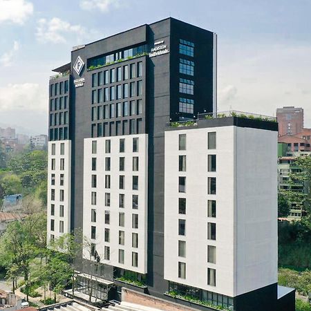 Отель Faranda Collection Medellin, A Member Of Radisson Individuals Экстерьер фото