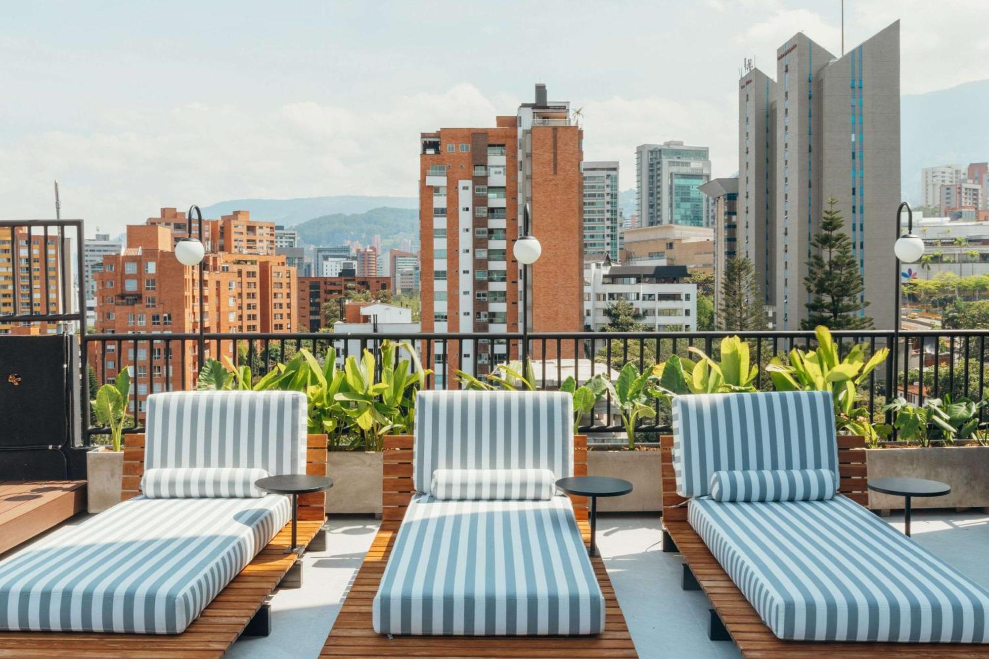 Отель Faranda Collection Medellin, A Member Of Radisson Individuals Экстерьер фото
